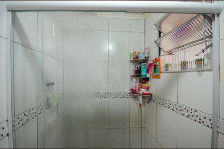 Casa à venda com 300m², 4 quartos e 2 vagasBanheiro - Casa 1