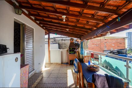 Casa à venda com 300m², 4 quartos e 2 vagasQuarto 1 - Casa 2 - Sacada