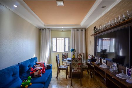 Casa à venda com 300m², 4 quartos e 2 vagasSala - Casa 2