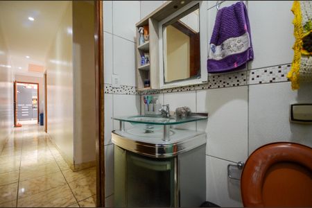 Casa à venda com 300m², 4 quartos e 2 vagasBanheiro - Casa 2