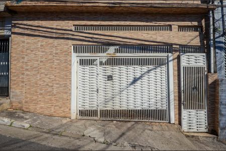 Casa à venda com 300m², 4 quartos e 2 vagasFachada