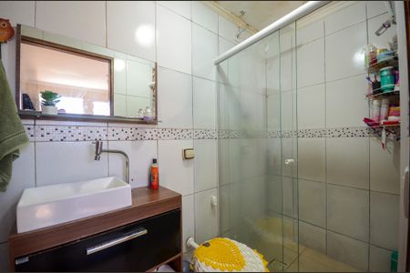 Casa à venda com 300m², 4 quartos e 2 vagasBanheiro - Casa 1
