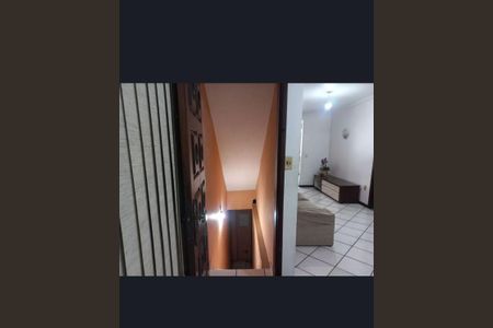Sala de casa para alugar com 4 quartos, 105m² em Jardim Armação, Salvador