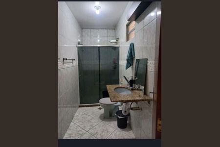 Banheiro de casa para alugar com 4 quartos, 105m² em Jardim Armação, Salvador