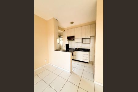 Cozinha de apartamento para alugar com 3 quartos, 140m² em Jardim Santa Cecilia, Aparecida de Goiânia