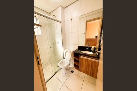 Banheiro de apartamento para alugar com 3 quartos, 140m² em Jardim Santa Cecilia, Aparecida de Goiânia