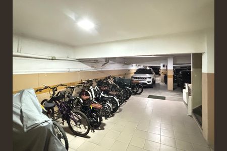 Apartamento à venda com 61m², 2 quartos e 1 vaga