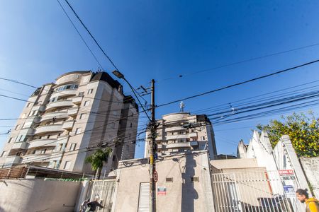 Apartamento para alugar com 56m², 1 quarto e 2 vagas Apartamento para alugar com 56m², 1 quarto e 2 vagasVista da Rua