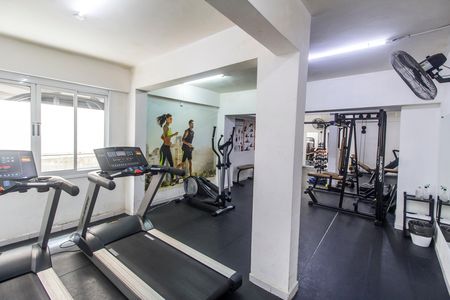 Apartamento para alugar com 56m², 1 quarto e 2 vagas Apartamento para alugar com 56m², 1 quarto e 2 vagasAcademia