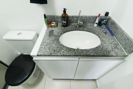 Apartamento à venda com 30m², 1 quarto e sem vaga Apartamento à venda com 30m², 1 quarto e sem vagaBanheiro da Suíte
