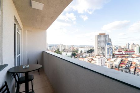 Apartamento à venda com 30m², 1 quarto e sem vaga Apartamento à venda com 30m², 1 quarto e sem vagaVaranda