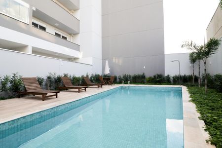 Apartamento à venda com 30m², 1 quarto e sem vaga Apartamento à venda com 30m², 1 quarto e sem vagaPiscina