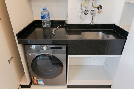 Apartamento para alugar com 71m², 2 quartos e 1 vagaÁrea de Serviço