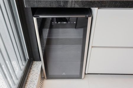 Área de Serviço de apartamento para alugar com 2 quartos, 71m² em Pinheiros, São Paulo