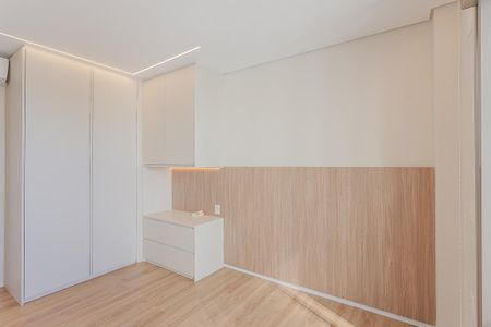 Apartamento para alugar com 71m², 2 quartos e 1 vagaSuíte