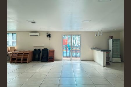 Apartamento para alugar com 55m², 2 quartos e 1 vagaÁrea comum - Salão de festas