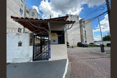 Apartamento para alugar com 55m², 2 quartos e 1 vagaFachada e portaria