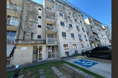 Apartamento para alugar com 55m², 2 quartos e 1 vagaFachada + placa