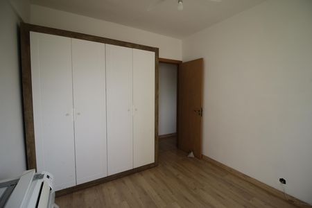 Apartamento à venda com 65m², 2 quartos e 1 vagaQuarto 2