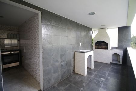 Apartamento à venda com 65m², 2 quartos e 1 vagaÁrea comum - Churrasqueira
