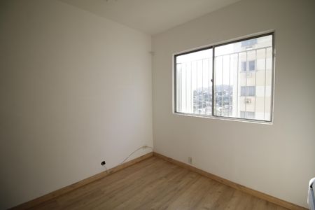 Apartamento à venda com 65m², 2 quartos e 1 vagaQuarto 2