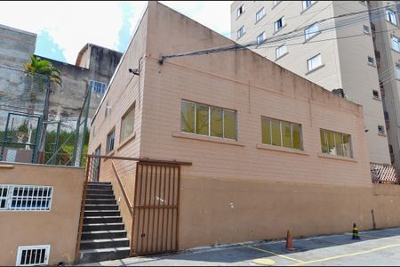 Apartamento para alugar com 67m², 2 quartos e 1 vaga Apartamento para alugar com 67m², 2 quartos e 1 vagaÁrea comum - Salão de festas