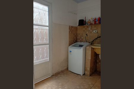 Casa para alugar com 163m², 3 quartos e 2 vagas Casa para alugar com 163m², 3 quartos e 2 vagasÁrea de Serviço