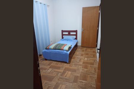 Quarto de casa para alugar com 3 quartos, 163m² em Conjunto B, Brasília
