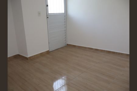 Quarto 1 de apartamento para alugar com 2 quartos, 50m² em Parque Independencia, São Paulo