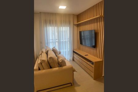 Sala  de apartamento para alugar com 1 quarto, 40m² em Empresarial 18 do Forte, Barueri