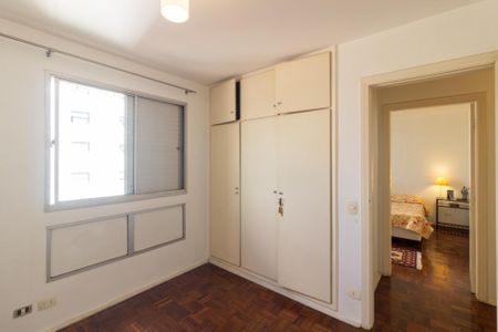 Apartamento à venda com 120m², 3 quartos e 2 vagas Apartamento à venda com 120m², 3 quartos e 2 vagasQuarto 2