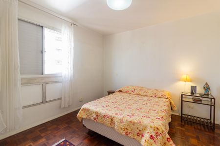Apartamento à venda com 120m², 3 quartos e 2 vagas Apartamento à venda com 120m², 3 quartos e 2 vagasSuíte
