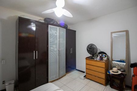 Casa à venda com 2331m², 2 quartos e 4 vagas Casa à venda com 2331m², 2 quartos e 4 vagasQuarto 1