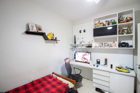 Casa à venda com 2331m², 2 quartos e 4 vagas Casa à venda com 2331m², 2 quartos e 4 vagasQuarto 2