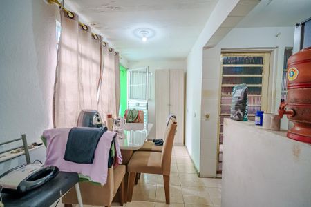 Sala de kitnet/studio para alugar com 1 quarto, 40m² em Jardim Raposo Tavares, São Paulo