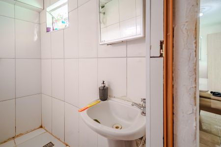 Studio para alugar com 40m², 1 quarto e 1 vaga Studio para alugar com 40m², 1 quarto e 1 vaga Banheiro