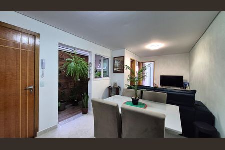 Apartamento à venda com 44m², 2 quartos e 1 vagaSala