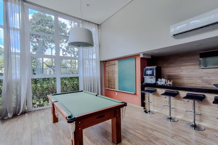 Apartamento à venda com 96m², 3 quartos e 2 vagas Apartamento à venda com 96m², 3 quartos e 2 vagasSalão de jogos