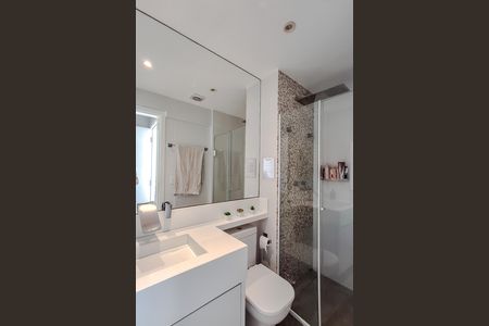 Apartamento à venda com 96m², 3 quartos e 2 vagas Apartamento à venda com 96m², 3 quartos e 2 vagasBanheiro