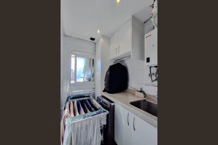 Apartamento à venda com 96m², 3 quartos e 2 vagas Apartamento à venda com 96m², 3 quartos e 2 vagasÁrea de Serviço
