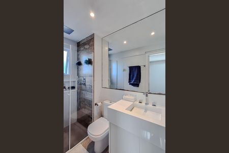 Apartamento à venda com 96m², 3 quartos e 2 vagas Apartamento à venda com 96m², 3 quartos e 2 vagasBanheiro da Suíte