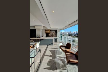 Apartamento à venda com 96m², 3 quartos e 2 vagas Apartamento à venda com 96m², 3 quartos e 2 vagasVaranda