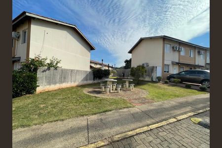 Casa de condomínio à venda com 88m², 2 quartos e sem vaga