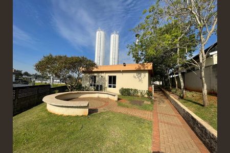 Casa de condomínio à venda com 88m², 2 quartos e sem vaga