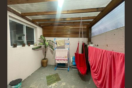Casa de condomínio à venda com 88m², 2 quartos e sem vaga