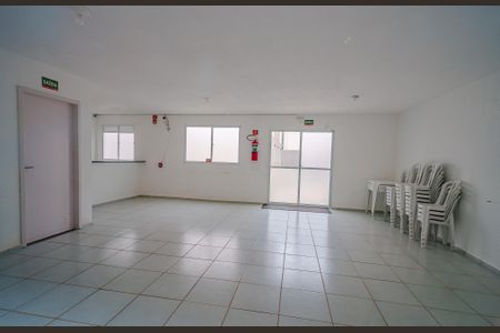 Apartamento para alugar com 39m², 2 quartos e sem vaga