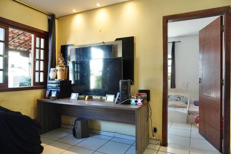 Sala  de casa para alugar com 3 quartos, 110m² em Santa Ines, Belo Horizonte