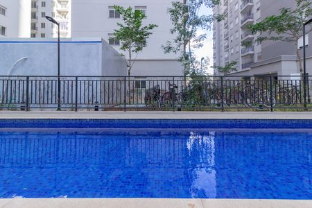 Apartamento para alugar com 40m², 2 quartos e sem vaga Apartamento para alugar com 40m², 2 quartos e sem vagaÁrea comum - Piscina