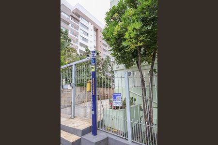 Apartamento à venda com 62m², 2 quartos e 1 vaga Apartamento à venda com 62m², 2 quartos e 1 vagaFachada