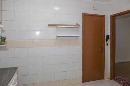 Apartamento à venda com 62m², 2 quartos e 1 vaga Apartamento à venda com 62m², 2 quartos e 1 vagaCozinha e Área de Serviço